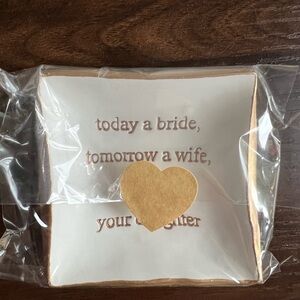Mother of the bride ring dish